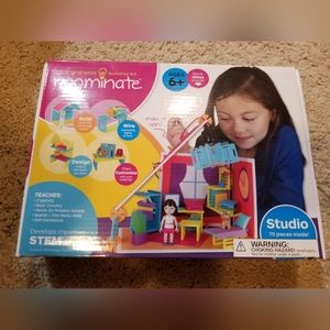 roominate studio building kit incomplete